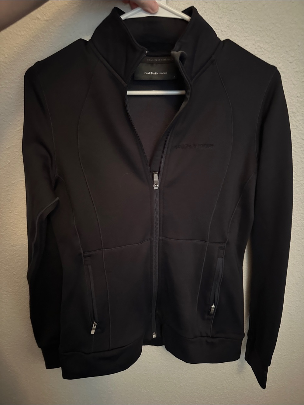 Peak Performance Women's Black Full-Zip Bomber Jacket